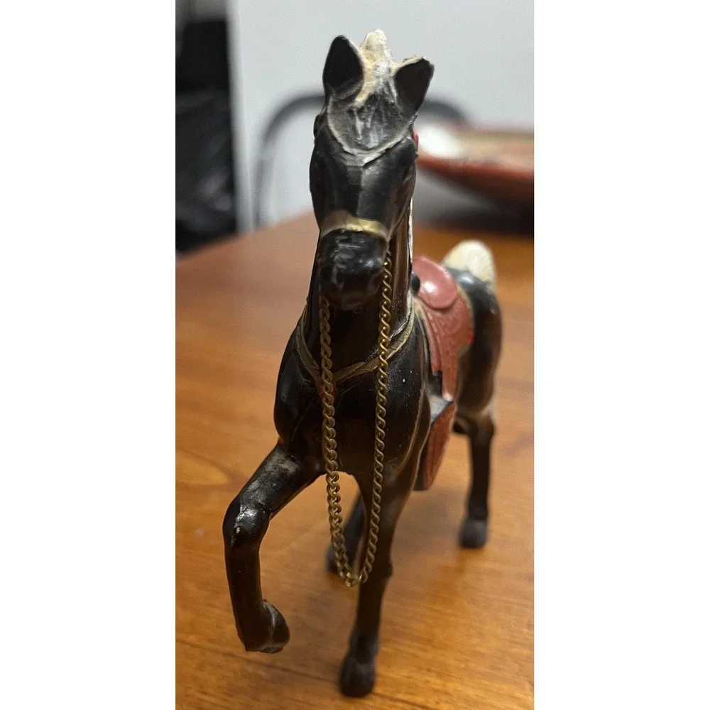 metal horse